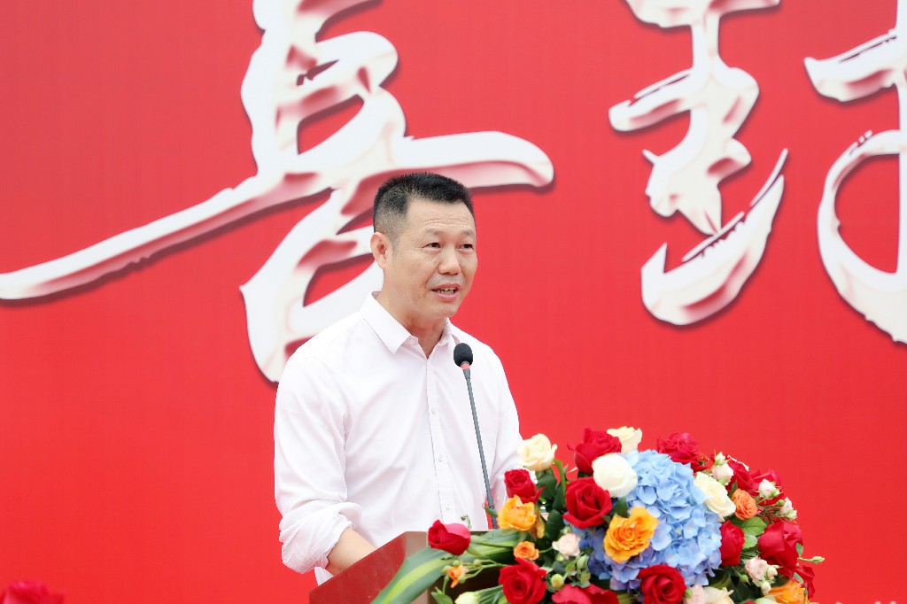 喜封金頂，不負(fù)佳期丨茶山尚錦匯項(xiàng)目封頂儀式圓滿舉行(圖3)